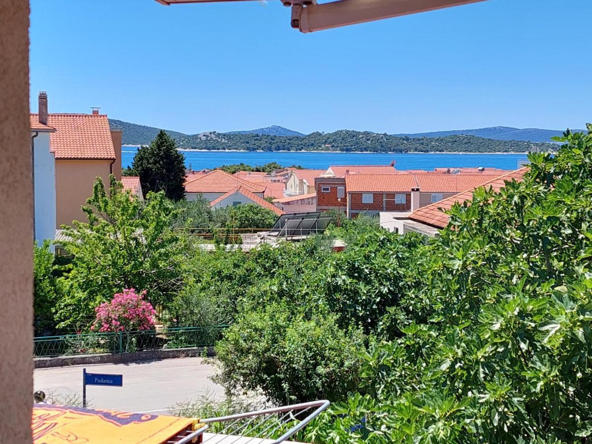Apartmani Toni Vodice Exterior foto